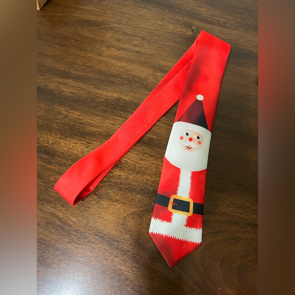 New Christmas Tie New..